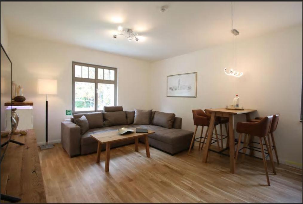וויימר Cityappartement Am Belvedere מראה חיצוני תמונה